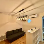 Grand Pour 8 Personnes Proche De Jaude *