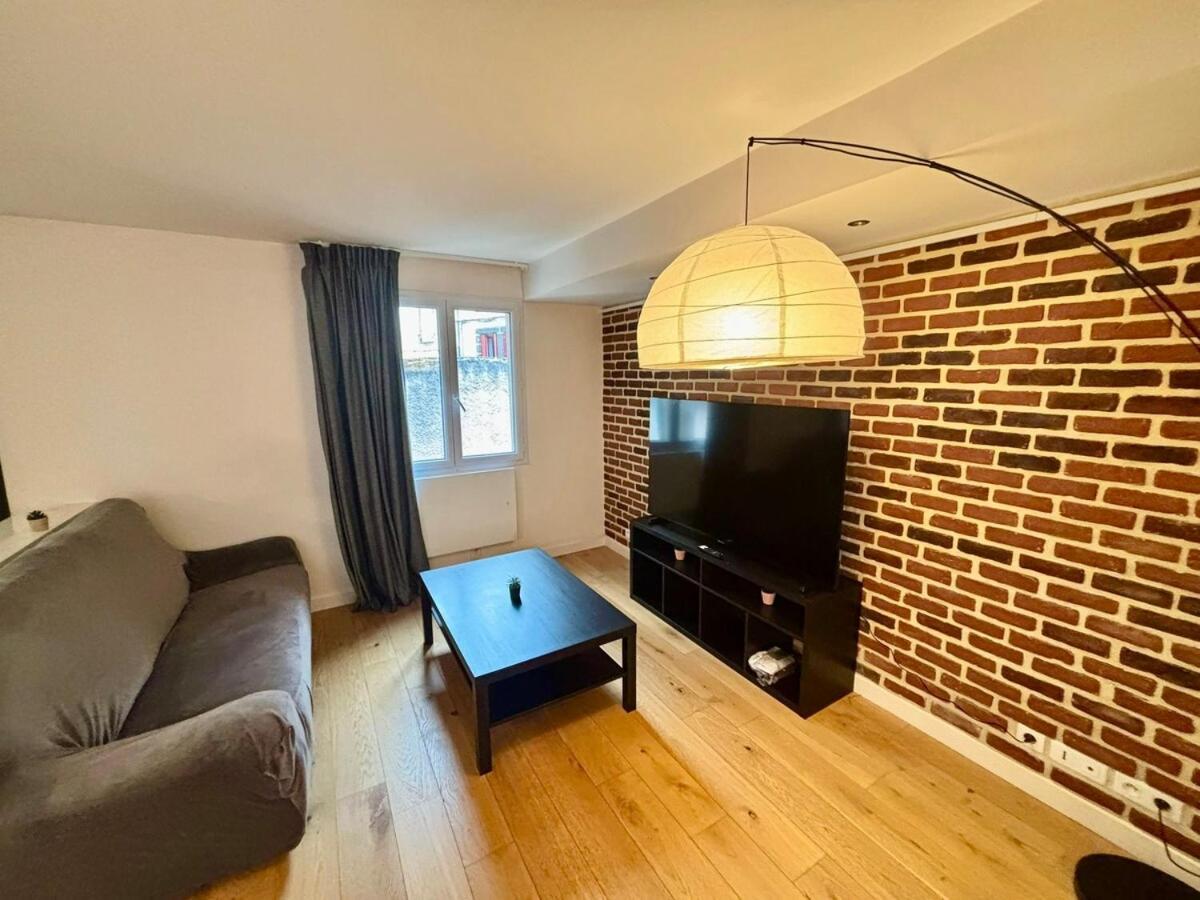 Grand Pour 8 Personnes Proche De Jaude * Clermont-Ferrand